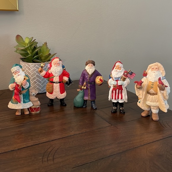 Vintage Hallmark Collector's Series "Merry Old Santa" - Picture 12 of 16